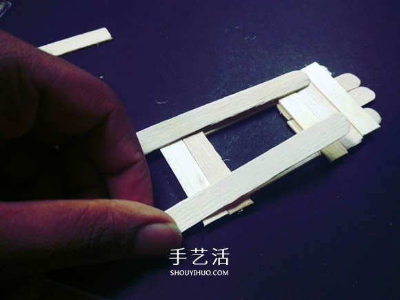 物理小制作：自制冰棍棒橡皮筋動力船的教程 -  rpnrmr.com