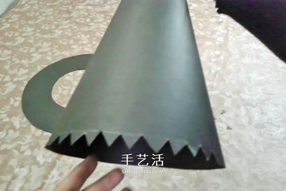 如何制作萬圣節(jié)帽子的簡單手工制作教程 -  rpnrmr.com