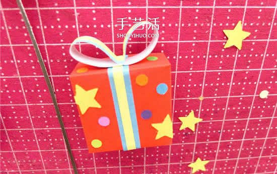 DIY簡(jiǎn)單又漂亮立體新年賀卡的制作方法 -  rpnrmr.com
