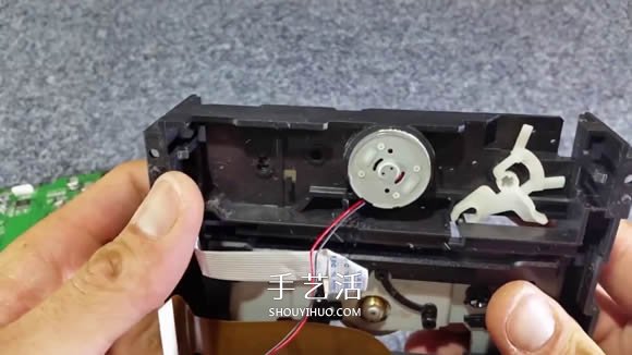 自制電動(dòng)馬達(dá)三輪車(chē)玩具的科技小制作教程 -  rpnrmr.com