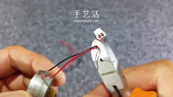 自制電動(dòng)馬達(dá)三輪車(chē)玩具的科技小制作教程 -  rpnrmr.com