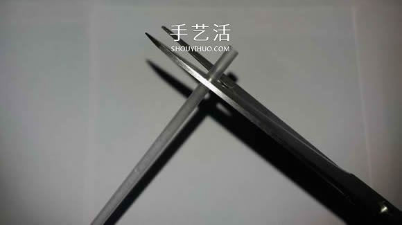 小學(xué)生手工制作：自制橡皮筋動力車的方法 -  rpnrmr.com