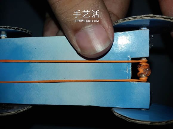 小學(xué)生手工制作：自制橡皮筋動力車的方法 -  rpnrmr.com