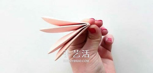 簡單又漂亮紙花的折法圖解 有16個花瓣！ -  rpnrmr.com