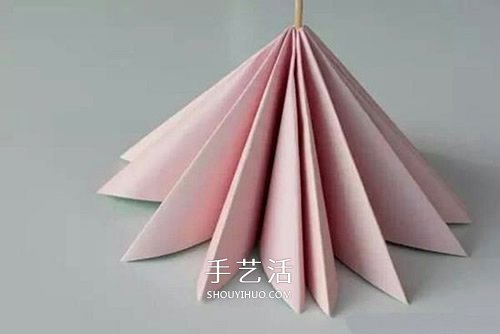 簡單又漂亮紙花的折法圖解 有16個花瓣！ -  rpnrmr.com