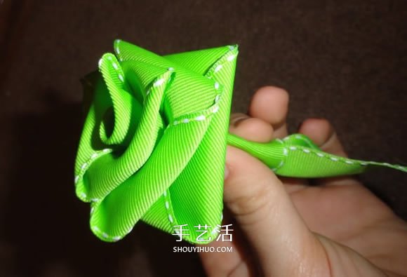 手工緞帶折玫瑰花的教程圖解 簡單又美麗！ -  rpnrmr.com