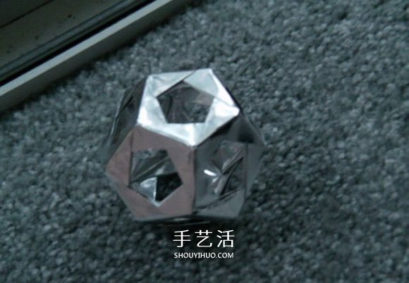 模塊化折紙十二面體的折法步驟詳細(xì)圖解 -  rpnrmr.com