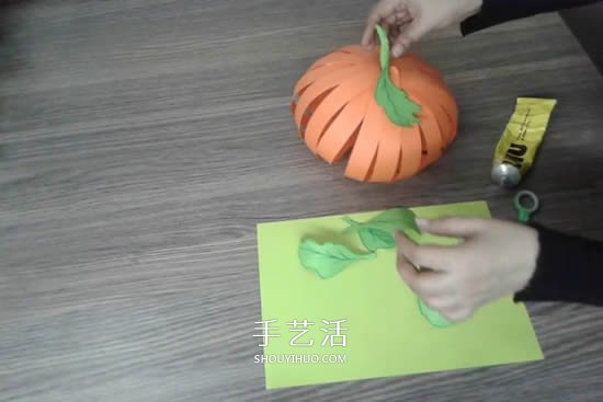 萬圣節(jié)南瓜裝飾包裝的制作方法圖解教程 -  rpnrmr.com