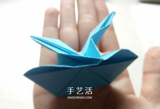 簡(jiǎn)單又漂亮玫瑰花的折紙方法圖解步驟 -  rpnrmr.com