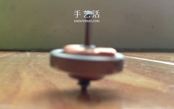 用舊馬達(dá)DIY制作酷炫陀螺的方法教程 -  rpnrmr.com