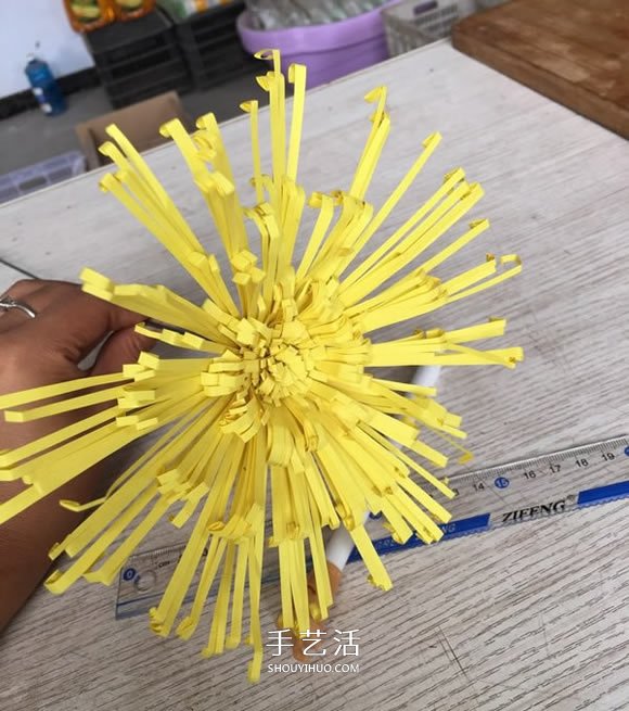 重陽(yáng)節(jié)大菊花的制作方法 簡(jiǎn)單又美麗！ -  rpnrmr.com