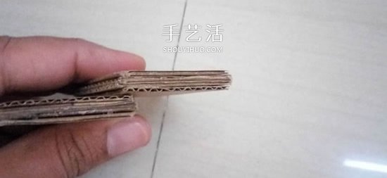 自制簡(jiǎn)易汽車(chē)電梯玩具的制作方法教程 -  rpnrmr.com
