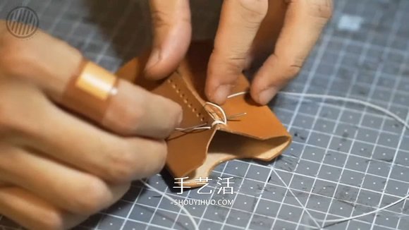 自制男士雙折皮革錢包的詳細制作步驟圖 -  rpnrmr.com