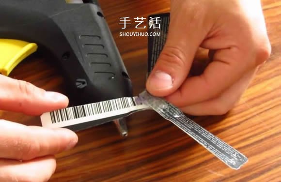科技小制作：怎么制作能飛的馬達(dá)小飛機(jī)圖解 -  rpnrmr.com