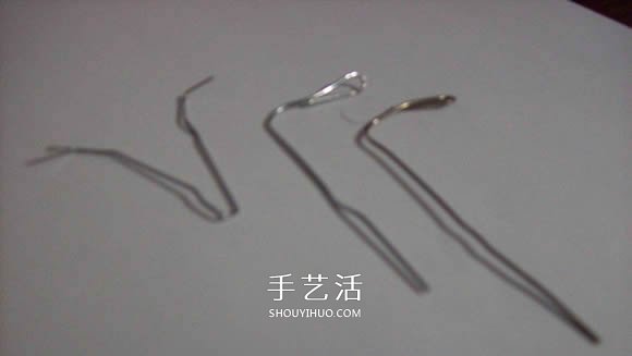 萬圣節(jié)手工制作回形針怪物的教程圖解 -  rpnrmr.com