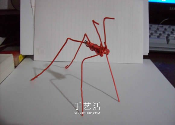 萬圣節(jié)手工制作回形針怪物的教程圖解 -  rpnrmr.com