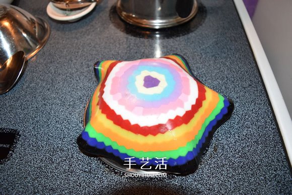 塑料串珠放入烤箱 DIY制作精美糖果盤的做法 -  rpnrmr.com