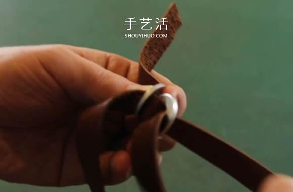 金屬墊圈DIY制作皮革手鐲 送男友的好禮物！ -  rpnrmr.com