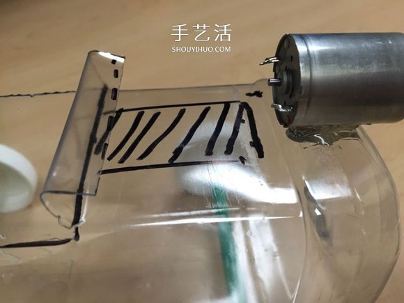 自制電動風力車玩具的制作方法教程 -  rpnrmr.com