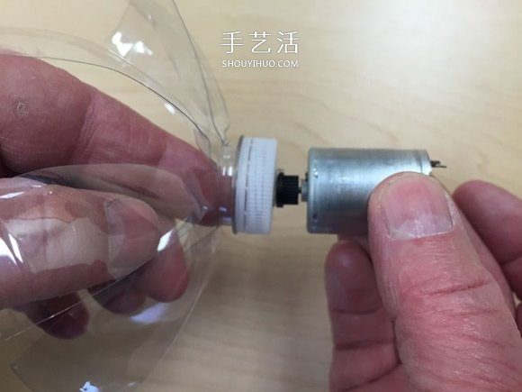 自制電動風力車玩具的制作方法教程 -  rpnrmr.com