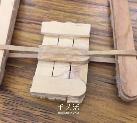自制橡皮筋動(dòng)力船的制作方法詳細(xì)步驟圖解 -  rpnrmr.com