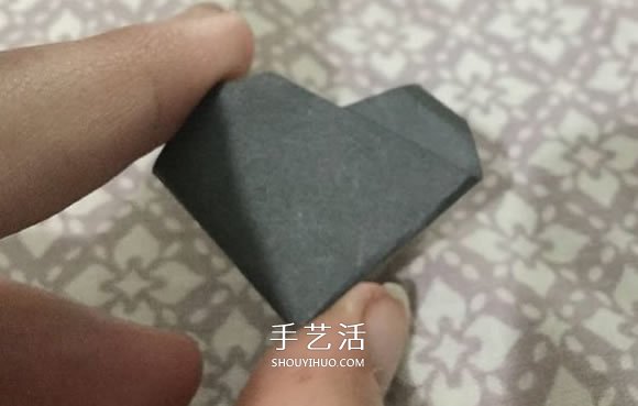 最簡單紙心的折法圖解 幾秒鐘就搞定！ -  rpnrmr.com