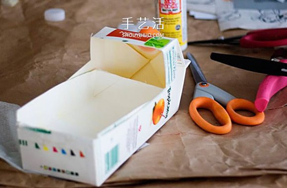 果汁盒廢物利用 手工制作玩具小車的做法 -  rpnrmr.com
