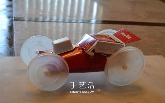 麥當(dāng)勞包裝盒廢物利用 手工制作酷炫賽車模型 -  rpnrmr.com