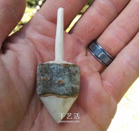自制陀螺的方法 用樹(shù)枝雕刻制作而成！ -  rpnrmr.com