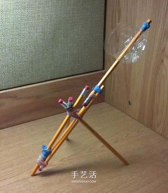 投石機的簡單小制作 幾根鉛筆就可以搞定！ -  rpnrmr.com