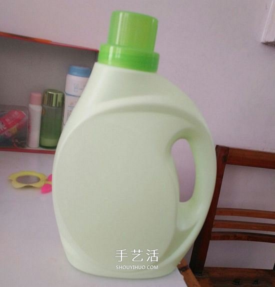 洗衣液瓶手工雕刻 DIY制作優(yōu)雅花盆的方法 -  rpnrmr.com