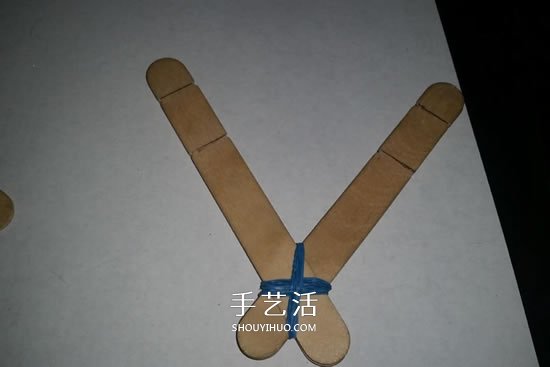 自制雪糕棍彈弓的制作方法圖解 -  rpnrmr.com