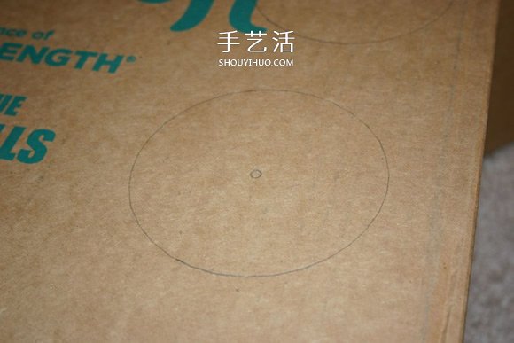 用紙板箱手工制作橡皮筋動(dòng)力車的方法 -  rpnrmr.com