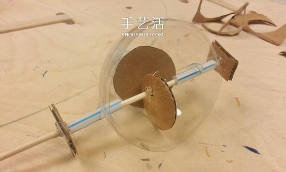 自制跳舞機器人的方法 一個凸輪就搞定！ -  rpnrmr.com
