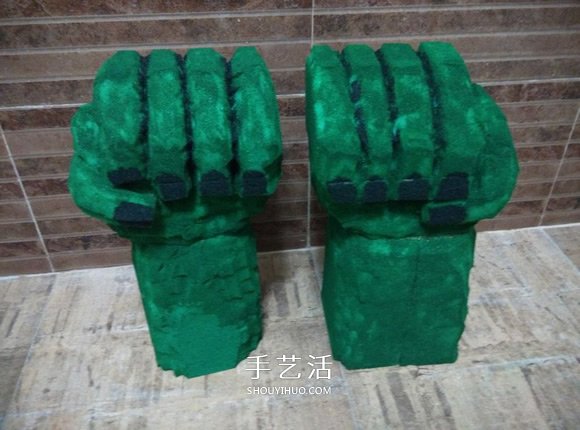 海綿手工制作綠巨人手套的方法 -  rpnrmr.com