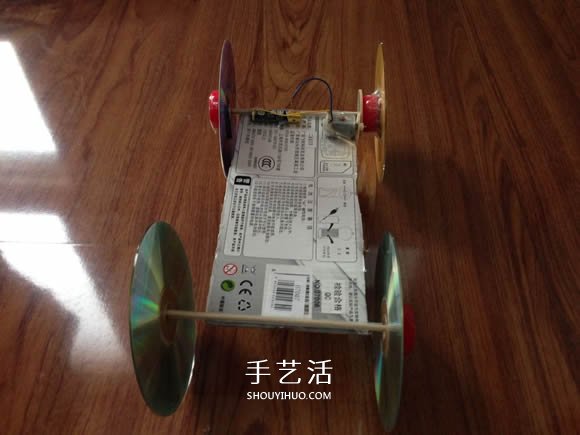 自制齒輪傳動(dòng)電動(dòng)汽車(chē)的方法 -  rpnrmr.com