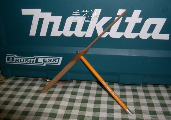 DIY木片竹蜻蜓的方法 -  rpnrmr.com