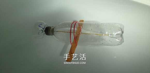 用塑料瓶做潛水艇玩具的方法 -  rpnrmr.com