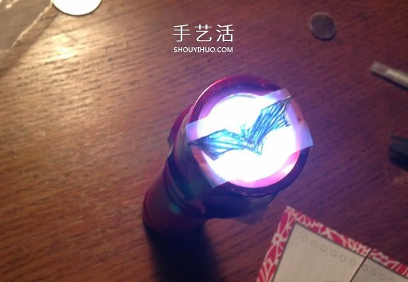 簡單自制蝙蝠信號燈的方法 -  rpnrmr.com