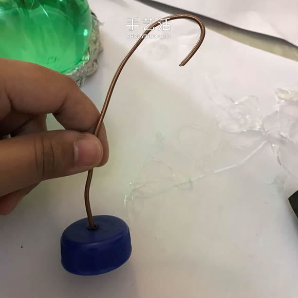 雪碧瓶手工制作萬圣節(jié)女巫屋圖解教程 -  rpnrmr.com