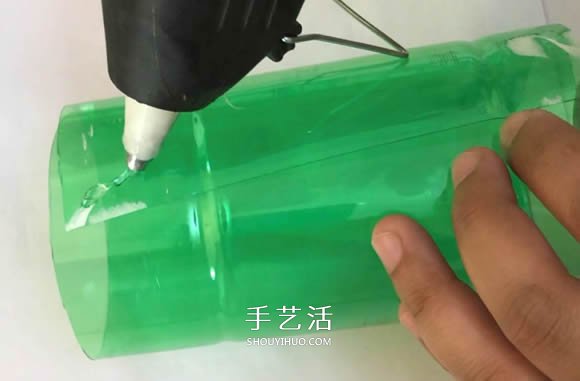 雪碧瓶手工制作萬圣節(jié)女巫屋圖解教程 -  rpnrmr.com