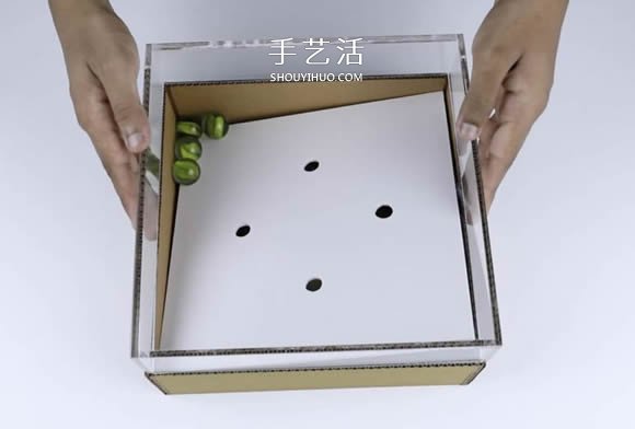 瓦楞紙板手工制作平衡棋盤玩具教程 -  rpnrmr.com