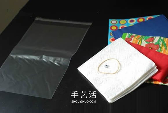 塑料袋簡(jiǎn)單手工制作小魚裝飾的教程 -  rpnrmr.com