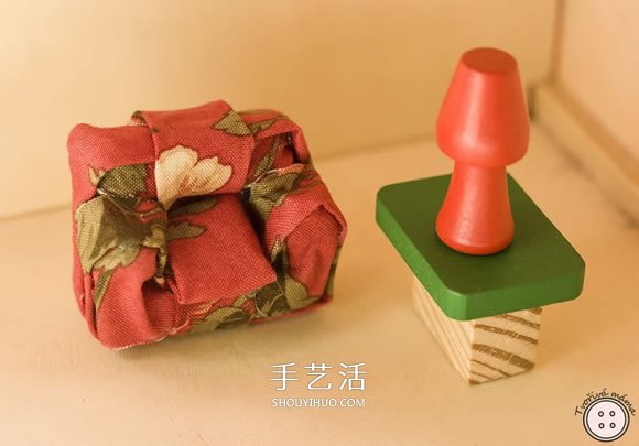 瓦楞紙板手工制作微型扶手椅圖解教程 -  rpnrmr.com