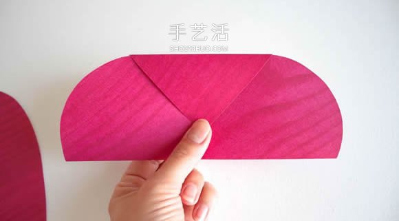 用心形紙張折紙情人節(jié)信封的方法圖解 -  rpnrmr.com