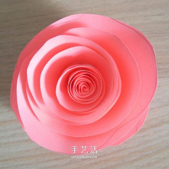 簡(jiǎn)單又漂亮紙玫瑰花的做法圖解 -  rpnrmr.com
