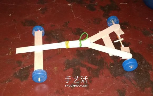冰淇淋棒手工制作橡皮筋動力車的教程 -  rpnrmr.com