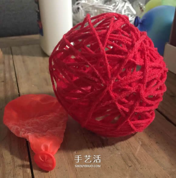 毛線手工制作圣誕燈飾的方法教程 -  rpnrmr.com