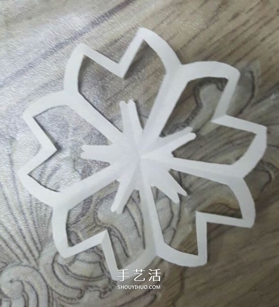 剪紙櫻花的折法和剪紙圖案 -  rpnrmr.com