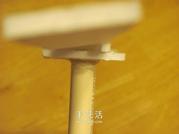 泡沫板手工制作竹蜻蜓玩具圖解教程 -  rpnrmr.com
